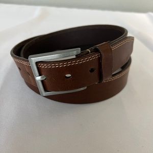 Izod Genuine Leather Brown Belt, Size 38/95